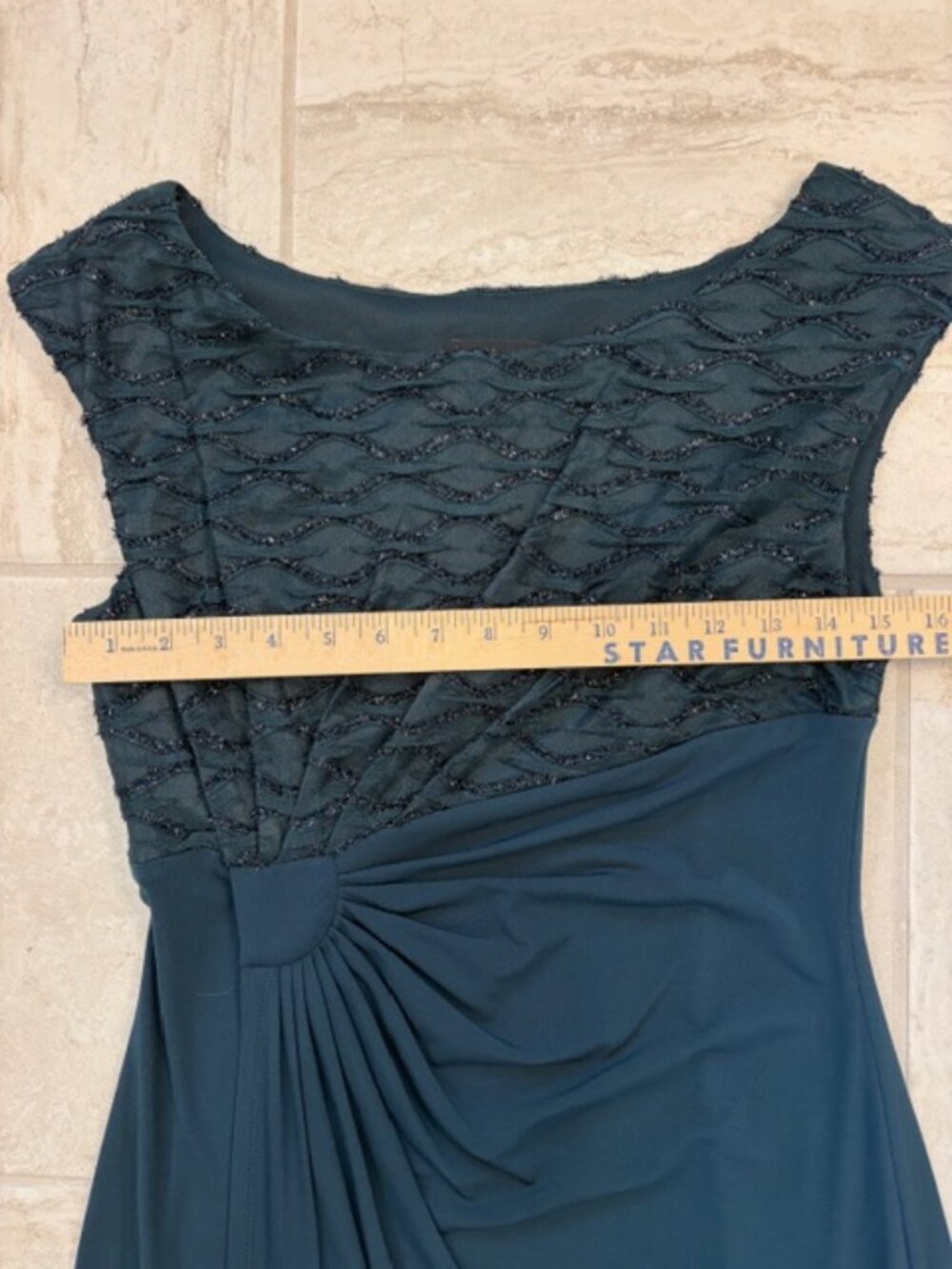 Connected Apparel Dk Green Embellished Evening Gown Size 4 Elegant Gala Formal - Picture 10 of 10